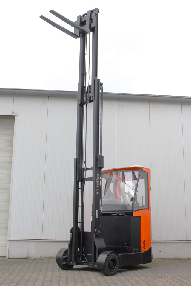 Reach truck BT RRE160R Outdoor Kabine: picture 21