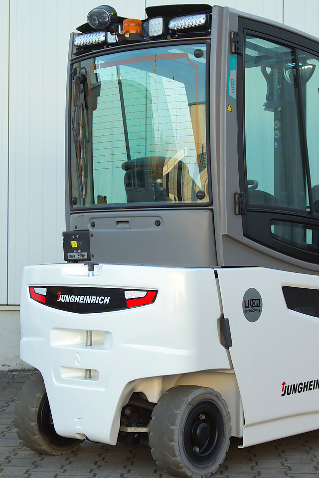 Electric forklift Jungheinrich EFG320 - Triplex - Drehgerät - Li-Ion: picture 16
