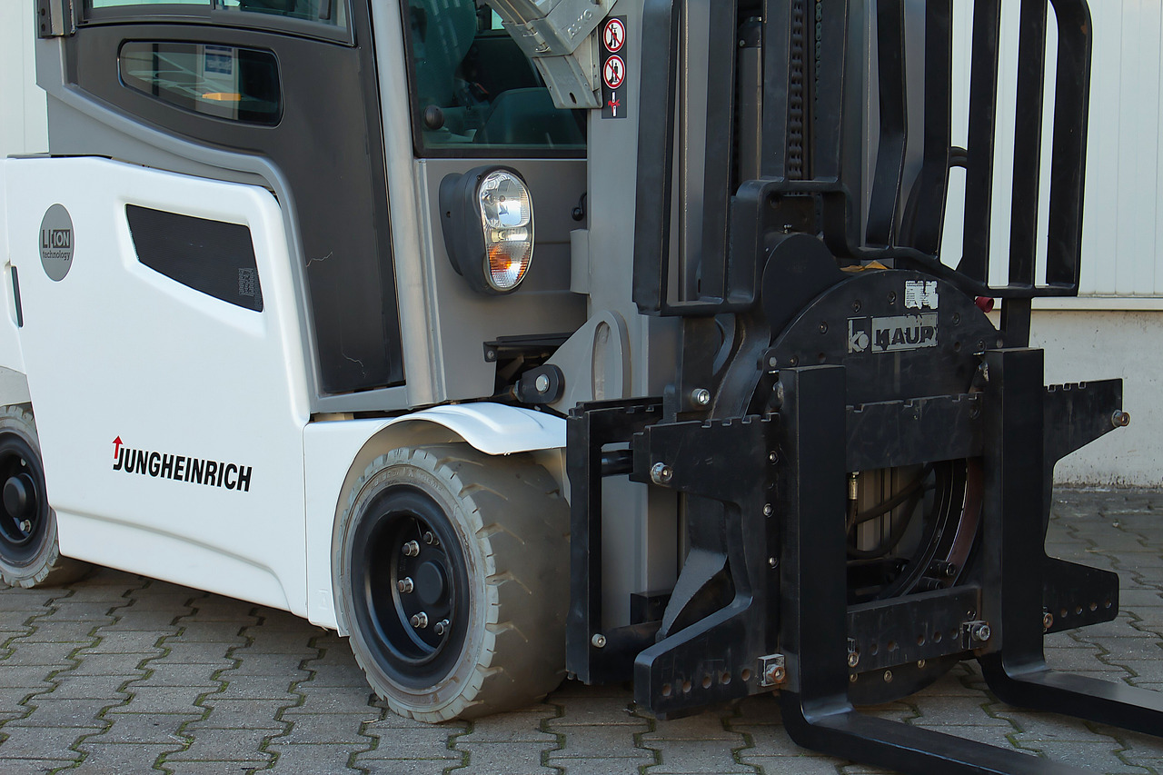 Electric forklift Jungheinrich EFG320 - Triplex - Drehgerät - Li-Ion: picture 19