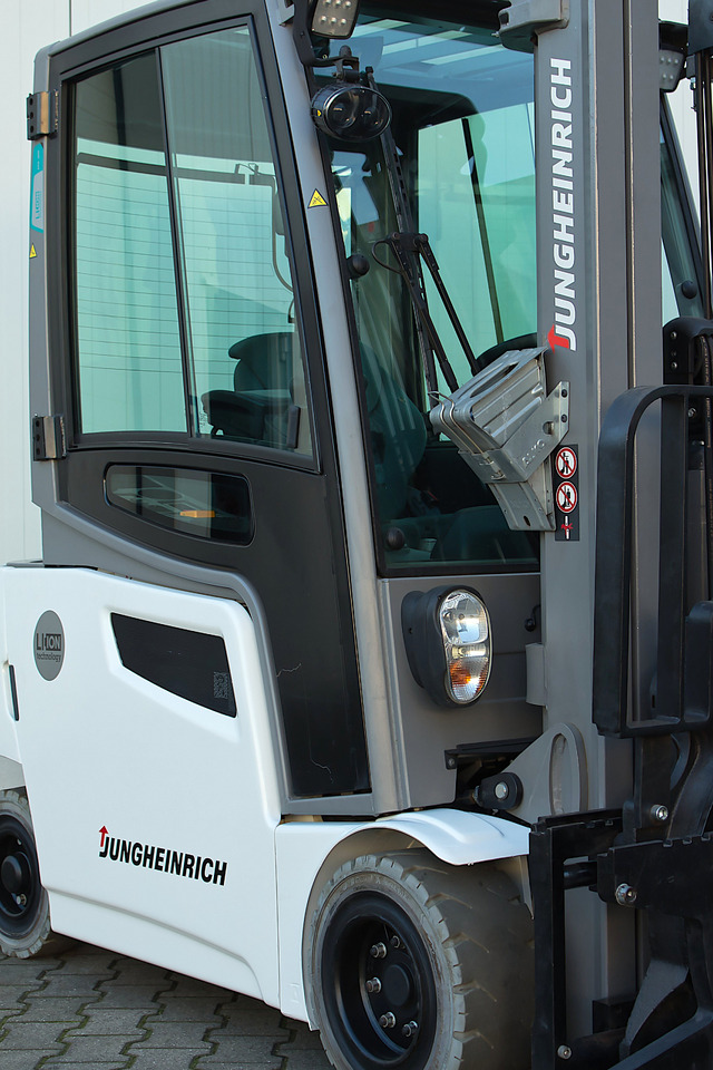 Electric forklift Jungheinrich EFG320 - Triplex - Drehgerät - Li-Ion: picture 10