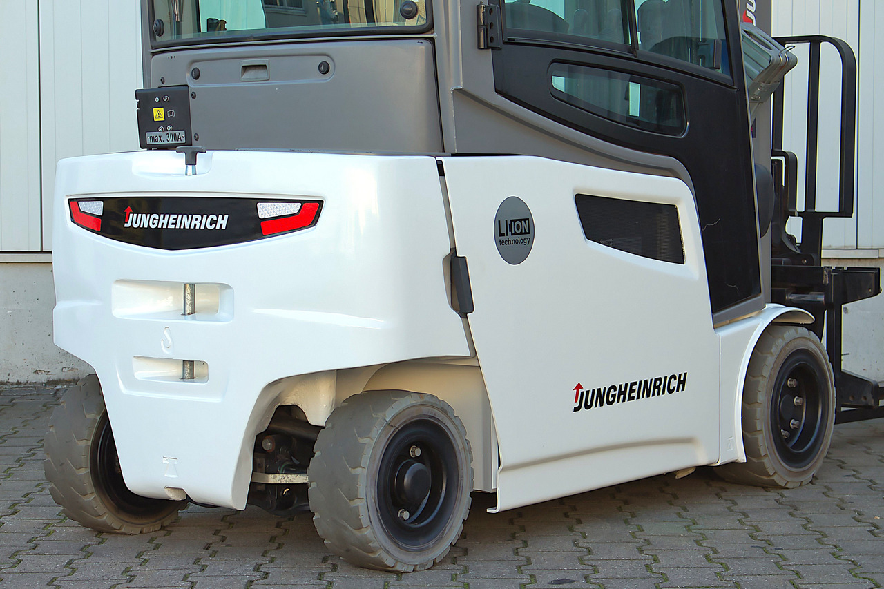 Electric forklift Jungheinrich EFG320 - Triplex - Drehgerät - Li-Ion: picture 15