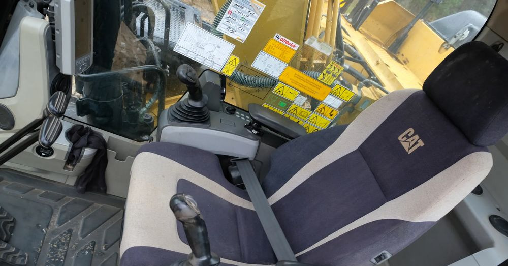 Crawler excavator Caterpillar cat 320EL: picture 11 Crawler excavator Caterpillar cat 320EL: picture 11