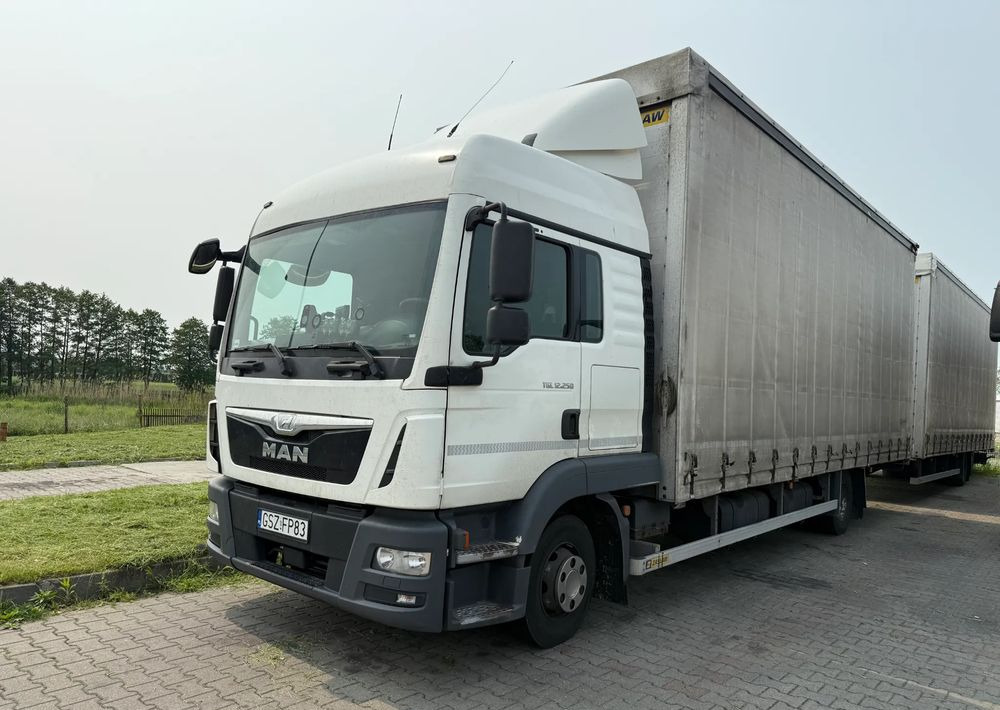 MAN - Curtainsider truck: picture 3 MAN - Curtainsider truck: picture 3