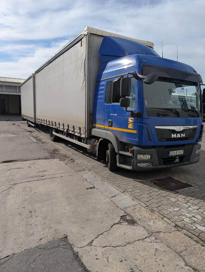 MAN TGL - Curtainsider truck: picture 1 MAN TGL - Curtainsider truck: picture 1