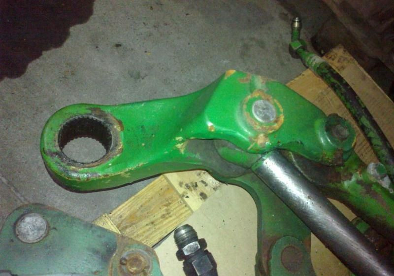 JOHN DEERE RAMIĘ PODNOŚNIKA - Hydraulics for Agricultural machinery: picture 1 JOHN DEERE RAMIĘ PODNOŚNIKA - Hydraulics for Agricultural machinery: picture 1