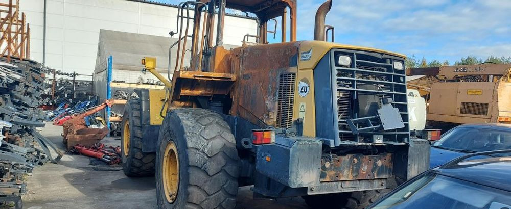 Komatsu WA430- 6 most tyl - Suspension: picture 1 Komatsu WA430- 6 most tyl - Suspension: picture 1