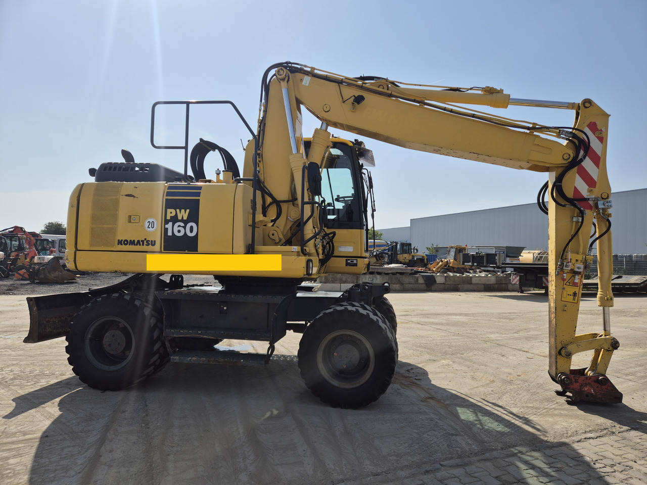 KOMATSU PW 160 - 8 - Wheel excavator: picture 4 KOMATSU PW 160 - 8 - Wheel excavator: picture 4