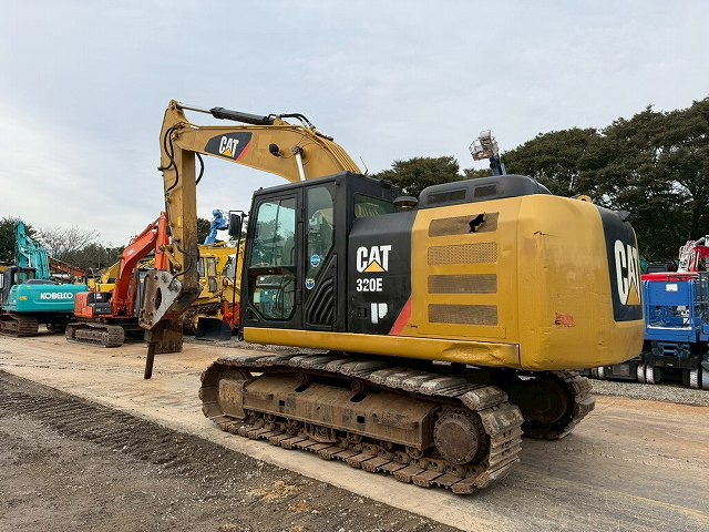 CAT 320E-2 - Crawler excavator: picture 3 CAT 320E-2 - Crawler excavator: picture 3