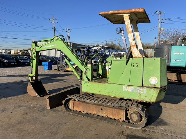 MITSUBISHI ME30 - Mini excavator: picture 3 MITSUBISHI ME30 - Mini excavator: picture 3