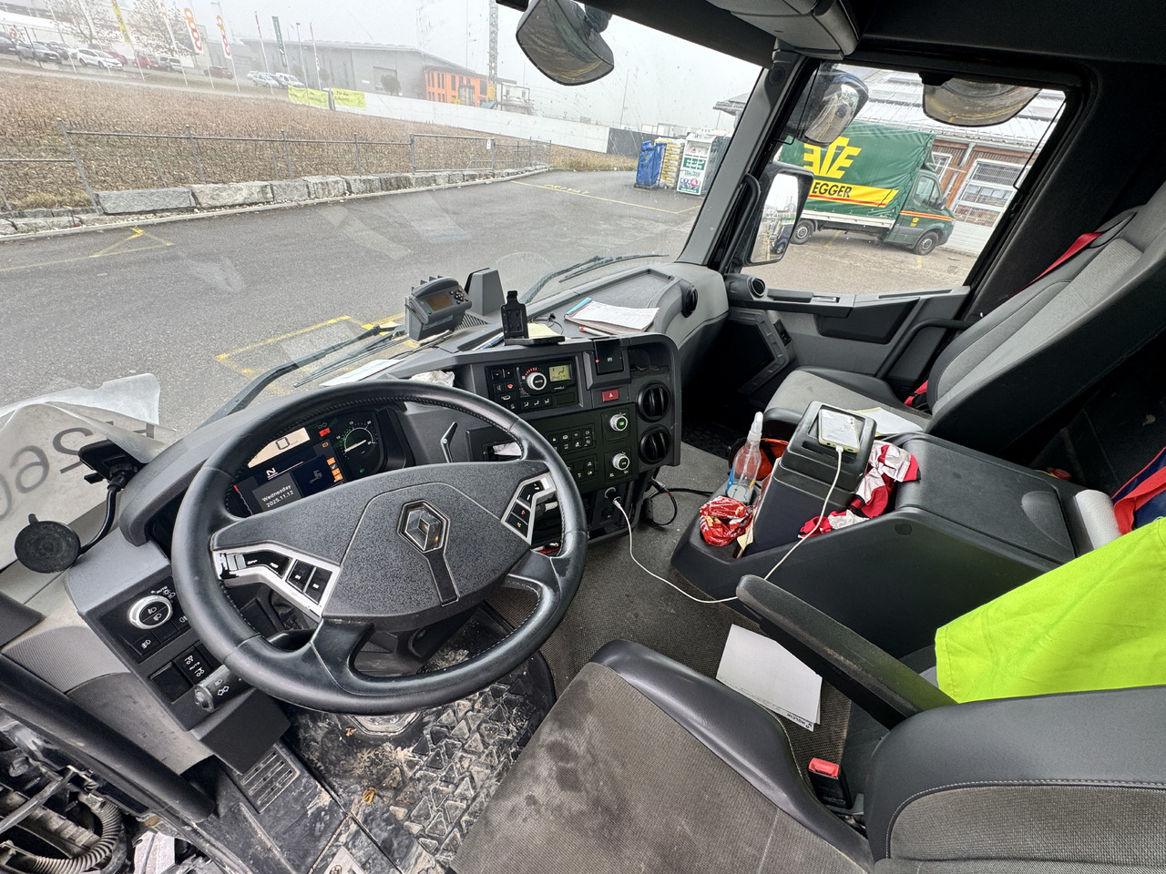 RENAULT C520 10x4 Moser on lease RENAULT C520 10x4 Moser: picture 11