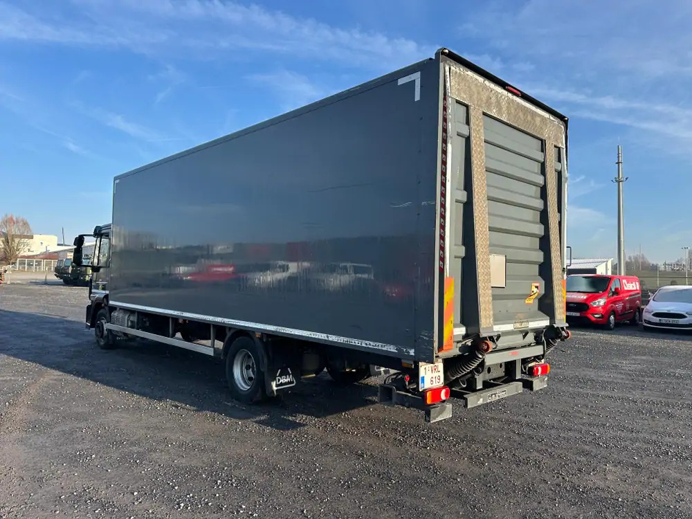 Iveco ML120E280 *Hayon 2000 kg*280 CV*caisse 7m8 - Box truck: picture 3 Iveco ML120E280 *Hayon 2000 kg*280 CV*caisse 7m8 - Box truck: picture 3