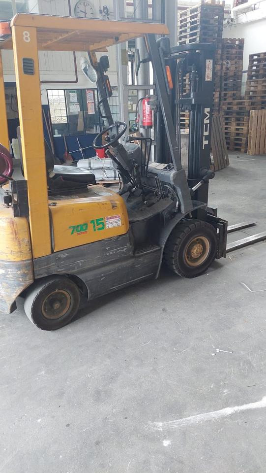 Gabelstapler TCM + Gas + 1,3 t Hub + Bj. 1999 - LPG forklift: picture 3 Gabelstapler TCM + Gas + 1,3 t Hub + Bj. 1999 - LPG forklift: picture 3