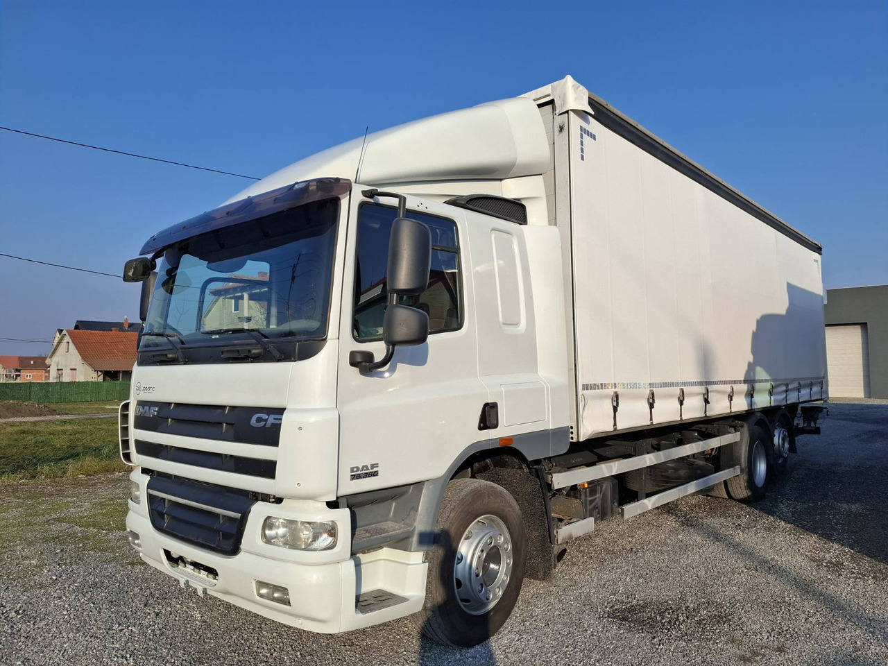 DAF CF 75.360 8,5m - Curtainsider truck: picture 4 DAF CF 75.360 8,5m - Curtainsider truck: picture 4