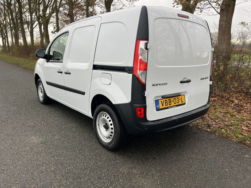 Renault Kangoo 1.5 dCi 90pk E6 Comfort BPM Vrij! Lease €129 p/m, Airco, PDC, 2x Schuifdeur Volledig onderhoudshistorie aanwezig - Small van: picture 3 Renault Kangoo 1.5 dCi 90pk E6 Comfort BPM Vrij! Lease €129 p/m, Airco, PDC, 2x Schuifdeur Volledig onderhoudshistorie aanwezig - Small van: picture 3