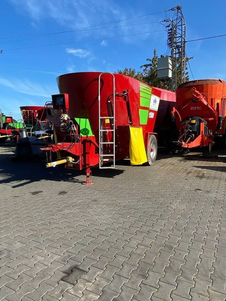 Strautmann Double 1500 K - Forage mixer wagon: picture 4 Strautmann Double 1500 K - Forage mixer wagon: picture 4