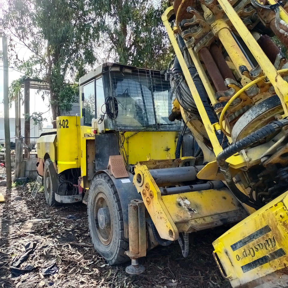 Mining machinery Atlas Copco SIMBA M4C DTH: picture 11