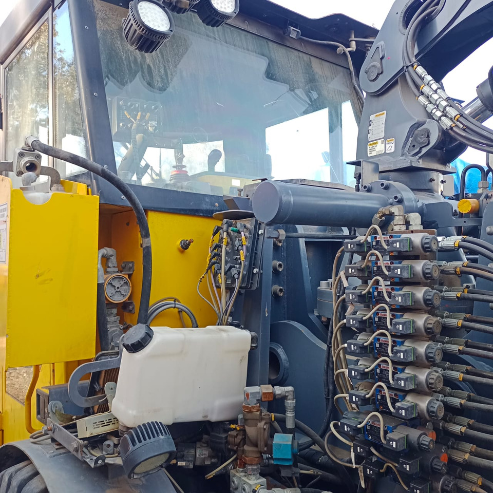 EPIROC BOLTEC S - Mining machinery: picture 2 EPIROC BOLTEC S - Mining machinery: picture 2