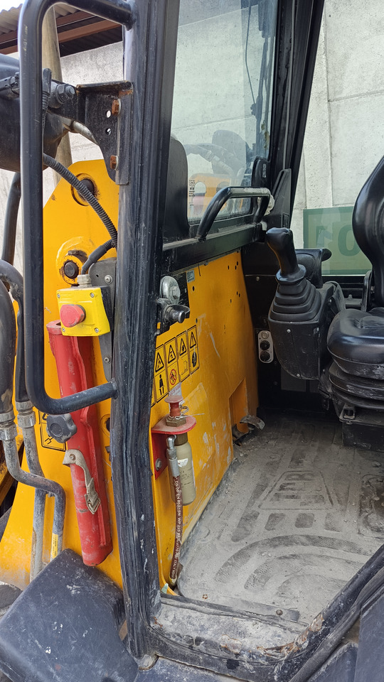 JCB 1CX 08M3WL - Mini excavator: picture 5 JCB 1CX 08M3WL - Mini excavator: picture 5