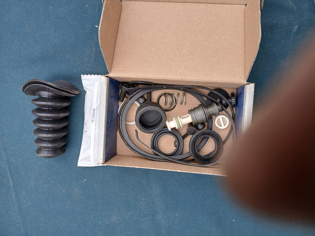 Repkit Clutchbooster DT 396153 for MAN - Clutch servo: picture 1 Repkit Clutchbooster DT 396153 for MAN - Clutch servo: picture 1