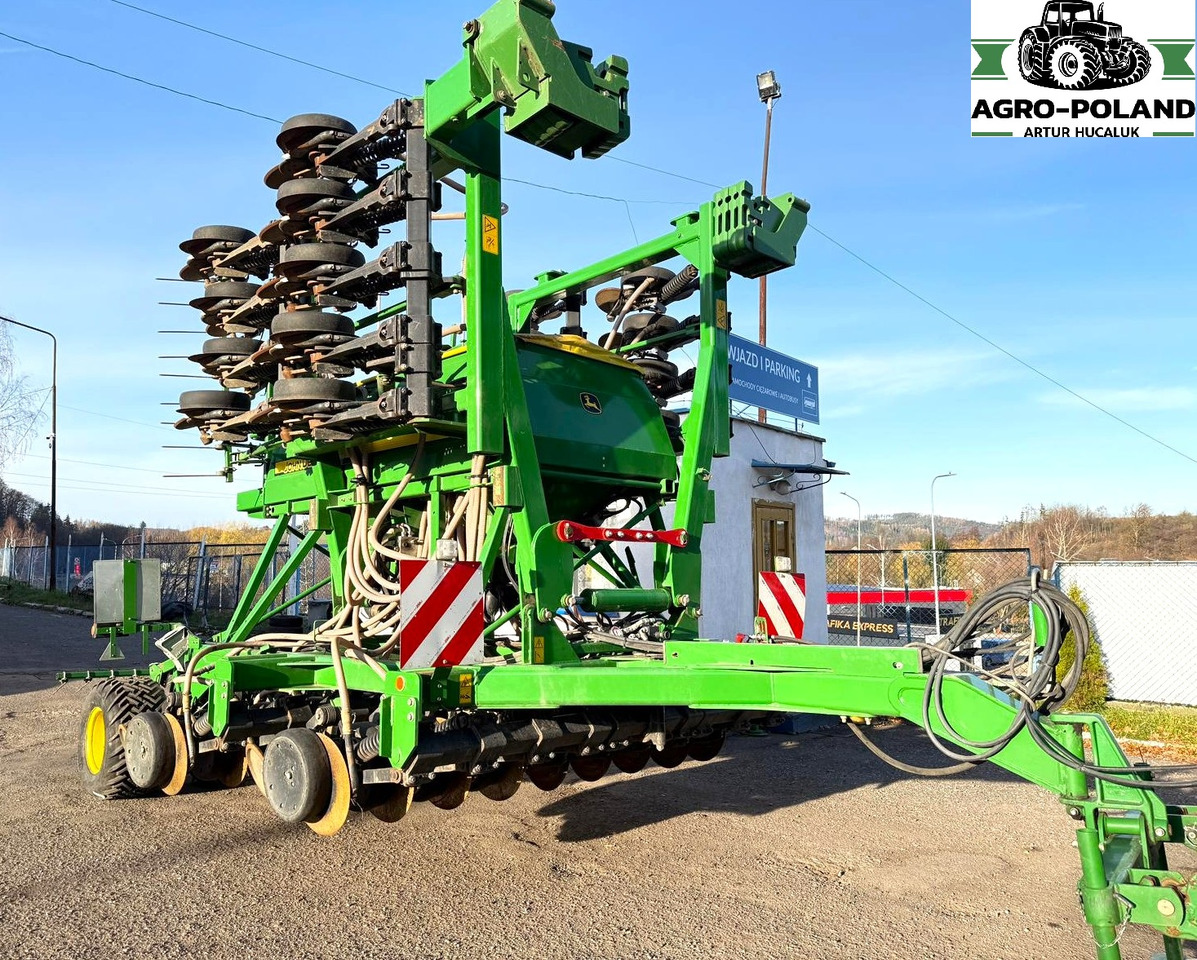 JOHN DEERE 750A - 2017 ROK - 6 M - 2649 H - GREENSTAR/ISOBUS - NOWSZY MODEL - Seed drill: picture 2 JOHN DEERE 750A - 2017 ROK - 6 M - 2649 H - GREENSTAR/ISOBUS - NOWSZY MODEL - Seed drill: picture 2