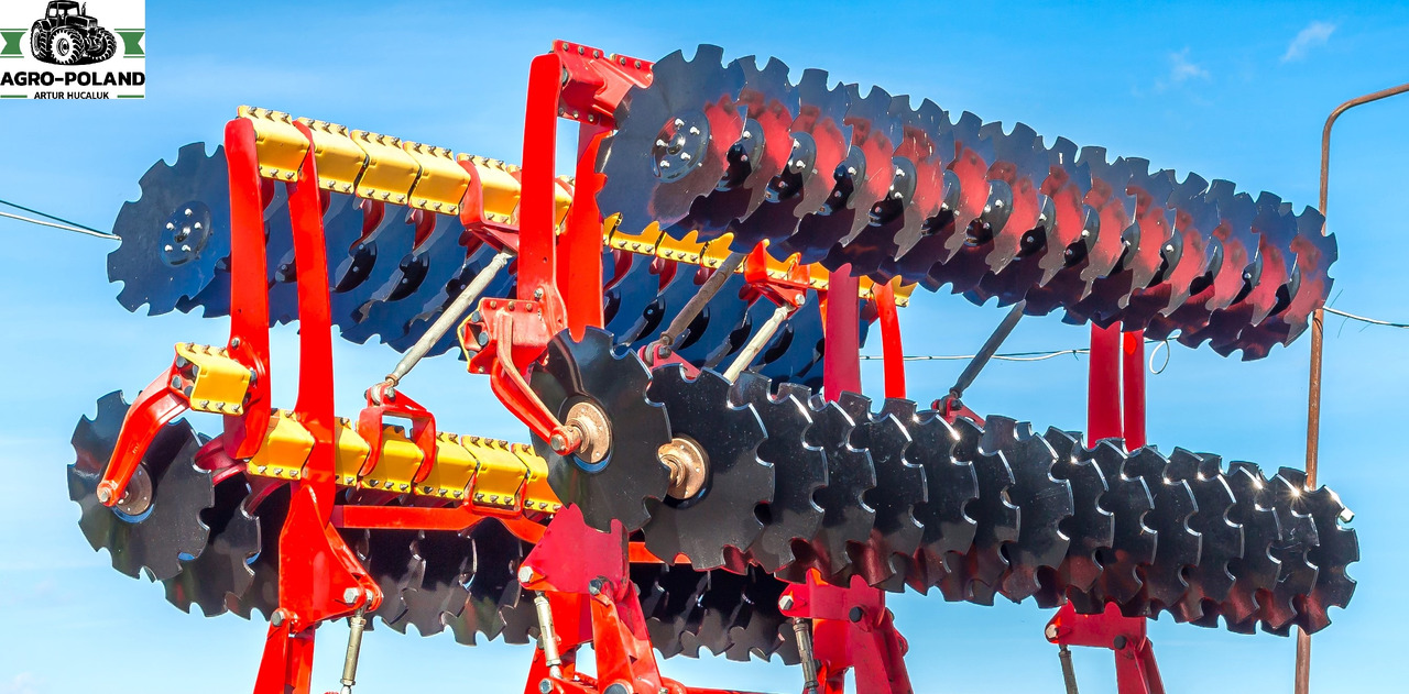 VADERSTAD CARRIER 1225 XL - 2013 ROK - 12 M - Disc harrow: picture 4 VADERSTAD CARRIER 1225 XL - 2013 ROK - 12 M - Disc harrow: picture 4