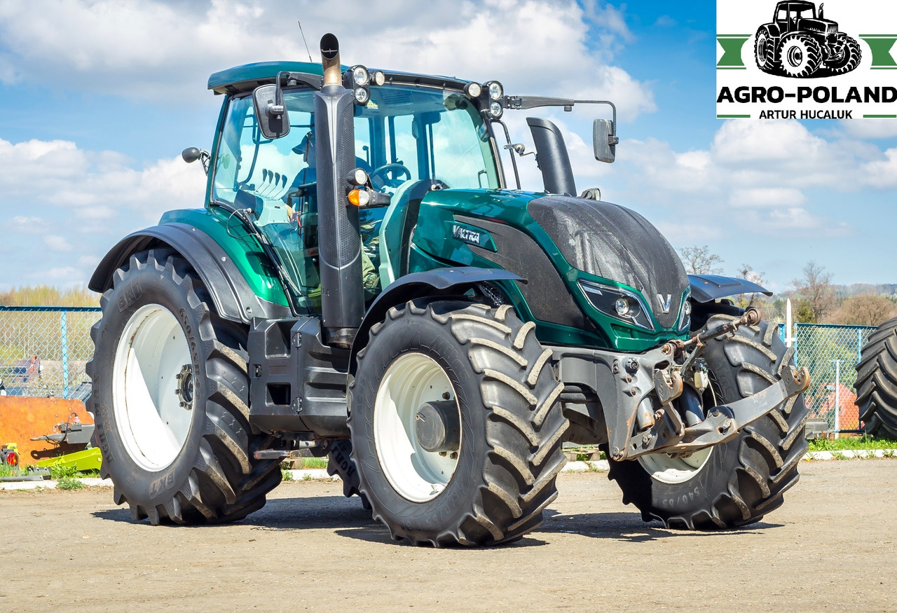 VALTRA T214 - 2016 ROK - 4950 h - Farm tractor: picture 1 VALTRA T214 - 2016 ROK - 4950 h - Farm tractor: picture 1