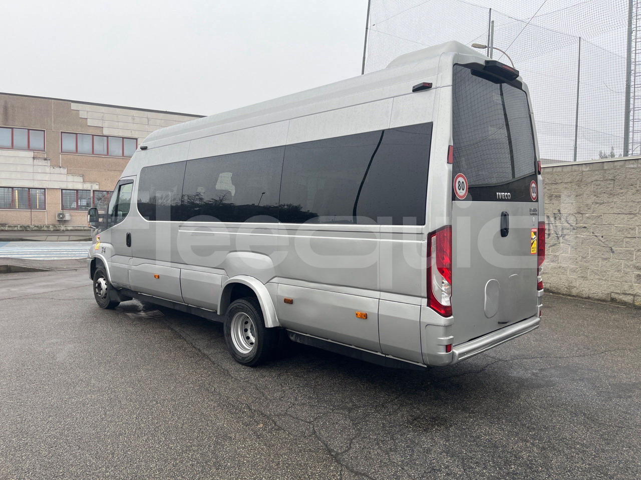Minibus, Passenger van Iveco Daily: picture 7