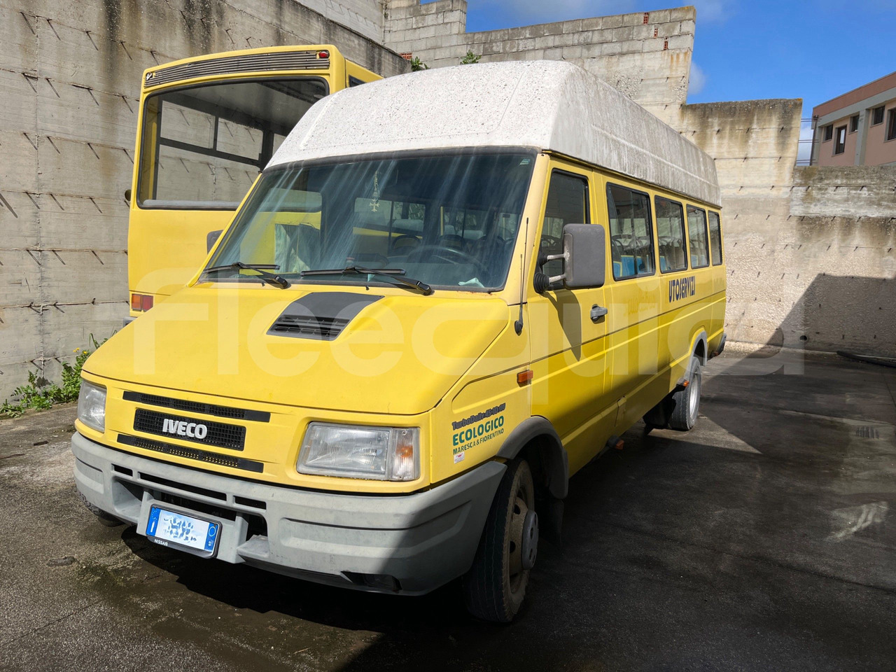 Iveco Turbo Daily - School bus: picture 3 Iveco Turbo Daily - School bus: picture 3