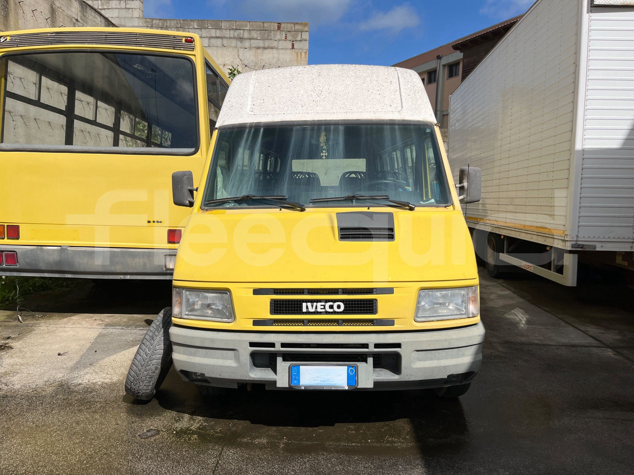 Iveco Turbo Daily - School bus: picture 2 Iveco Turbo Daily - School bus: picture 2