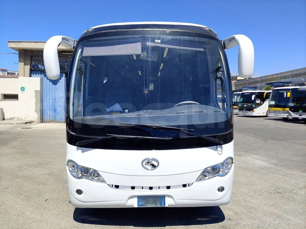 King Long XMQ6900 - Coach: picture 2 King Long XMQ6900 - Coach: picture 2