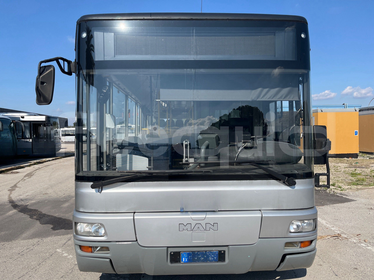 Man Lion's Classic - Suburban bus: picture 2 Man Lion's Classic - Suburban bus: picture 2