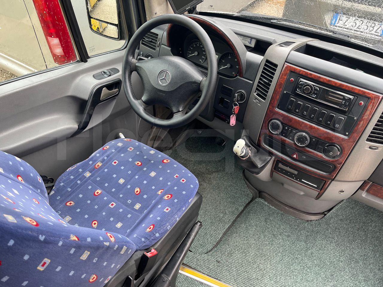 Minibus, Passenger van Mercedes-Benz Sprinter: picture 15