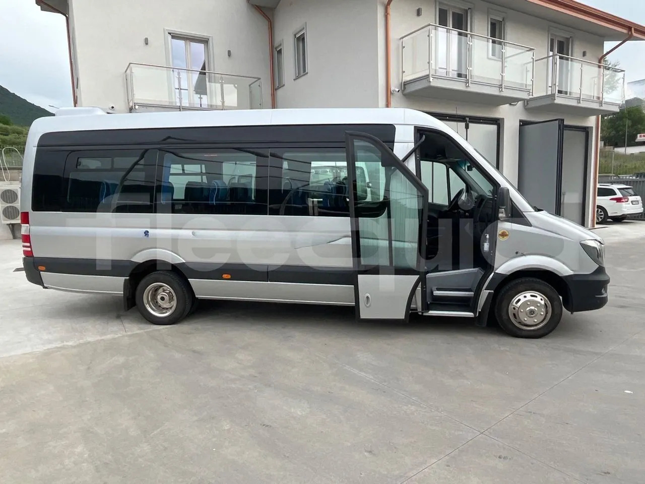 Mercedes-Benz Sprinter on lease Mercedes-Benz Sprinter: picture 12
