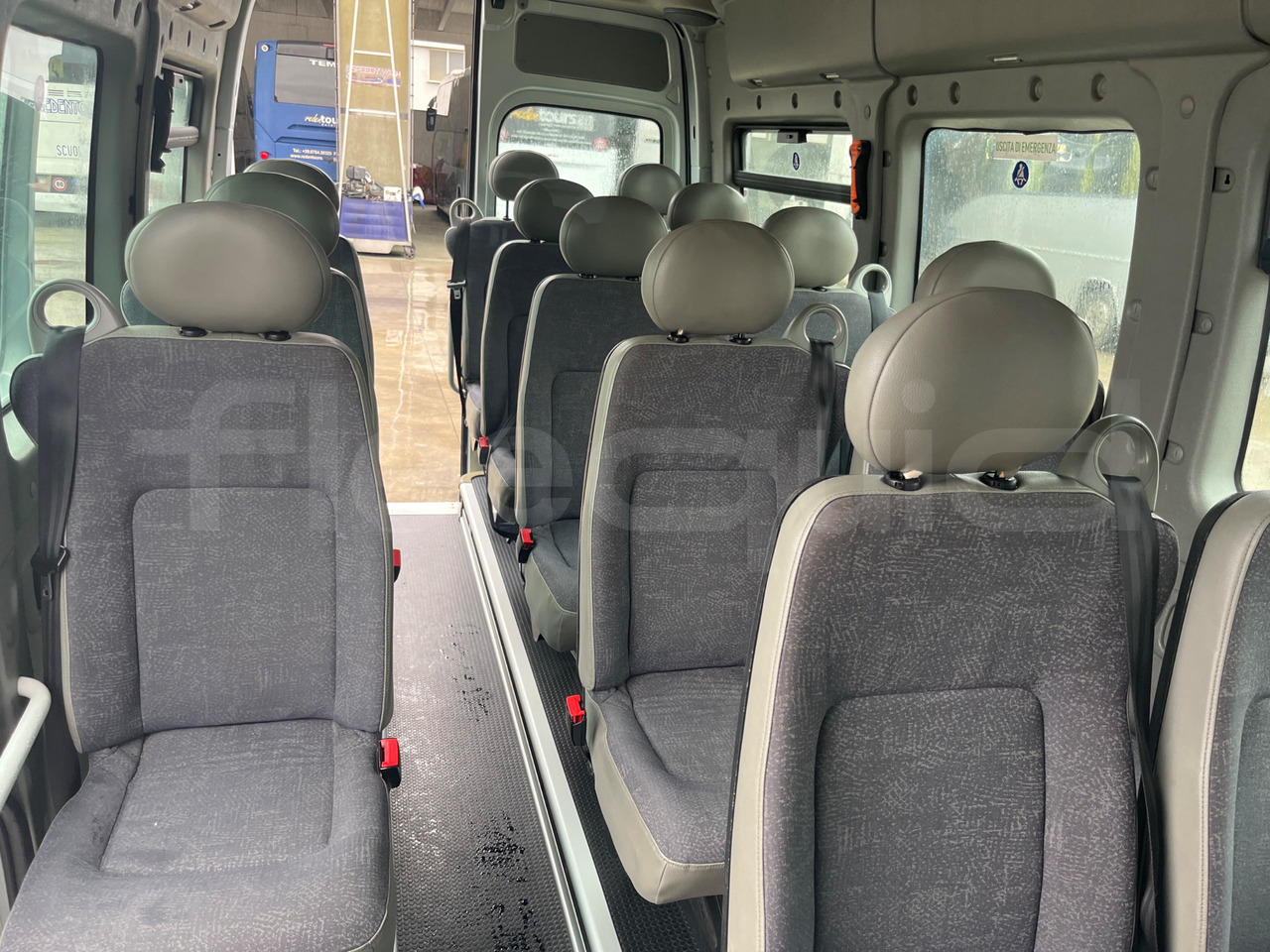 Nissan Interstar on lease Nissan Interstar: picture 19
