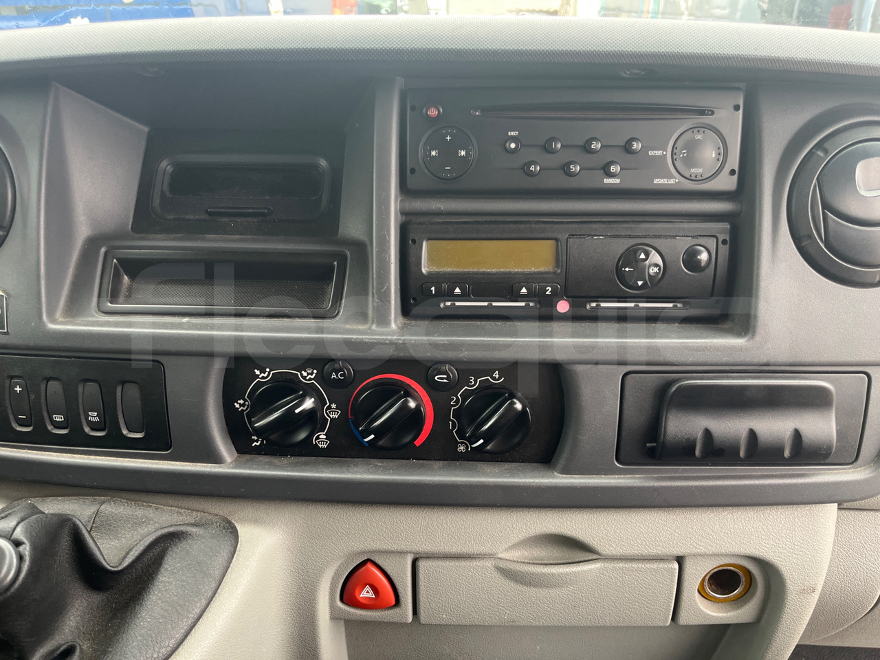 Nissan Interstar on lease Nissan Interstar: picture 18