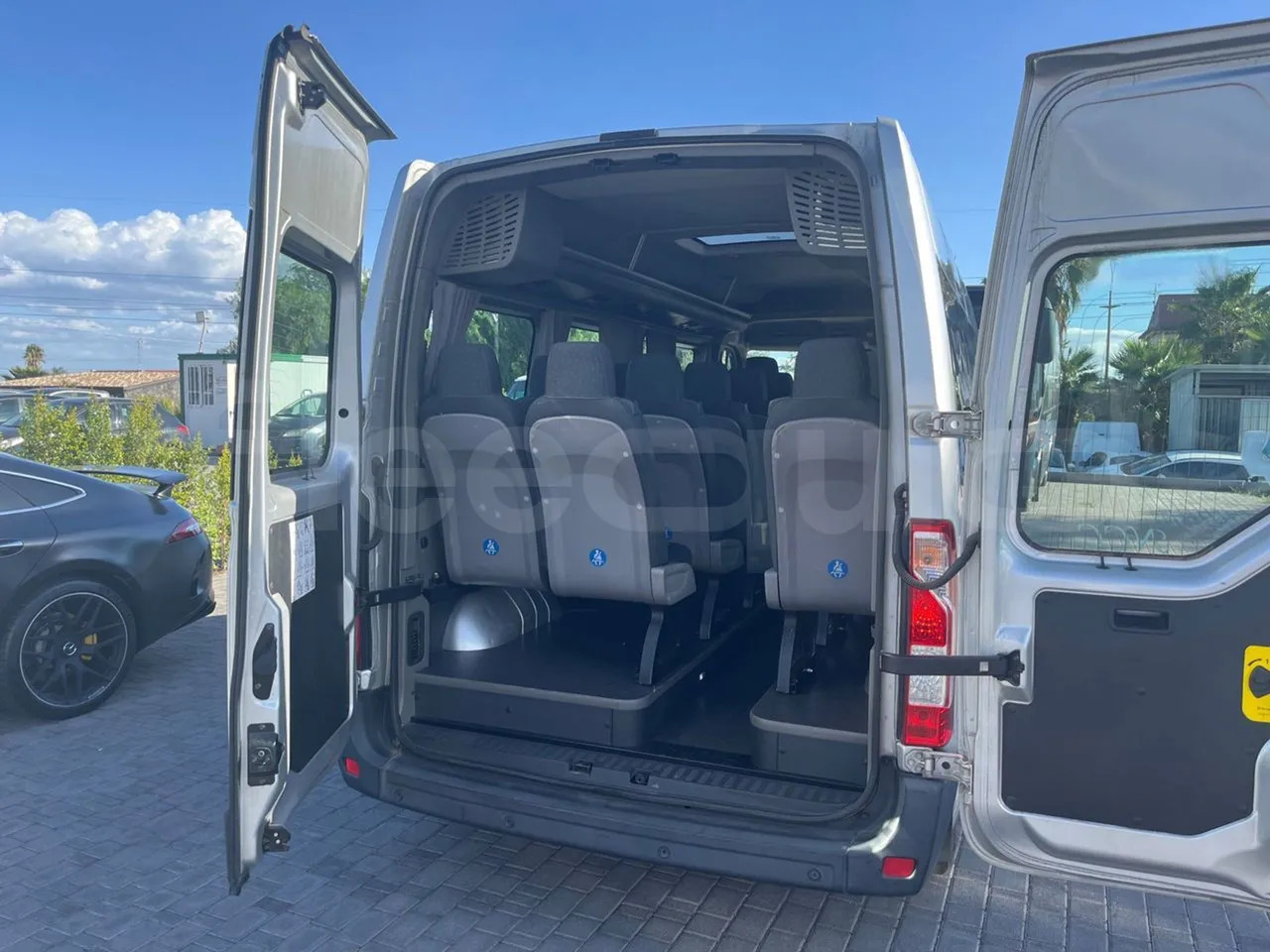 Suburban bus Opel Movano: picture 7 Suburban bus Opel Movano: picture 7