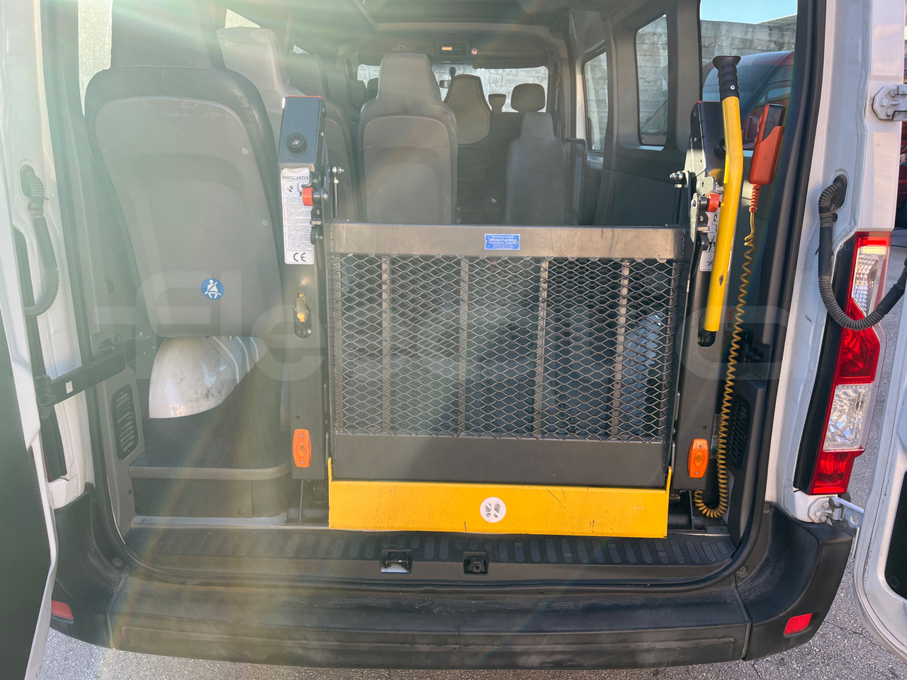 Minibus, Passenger van Renault Master: picture 15