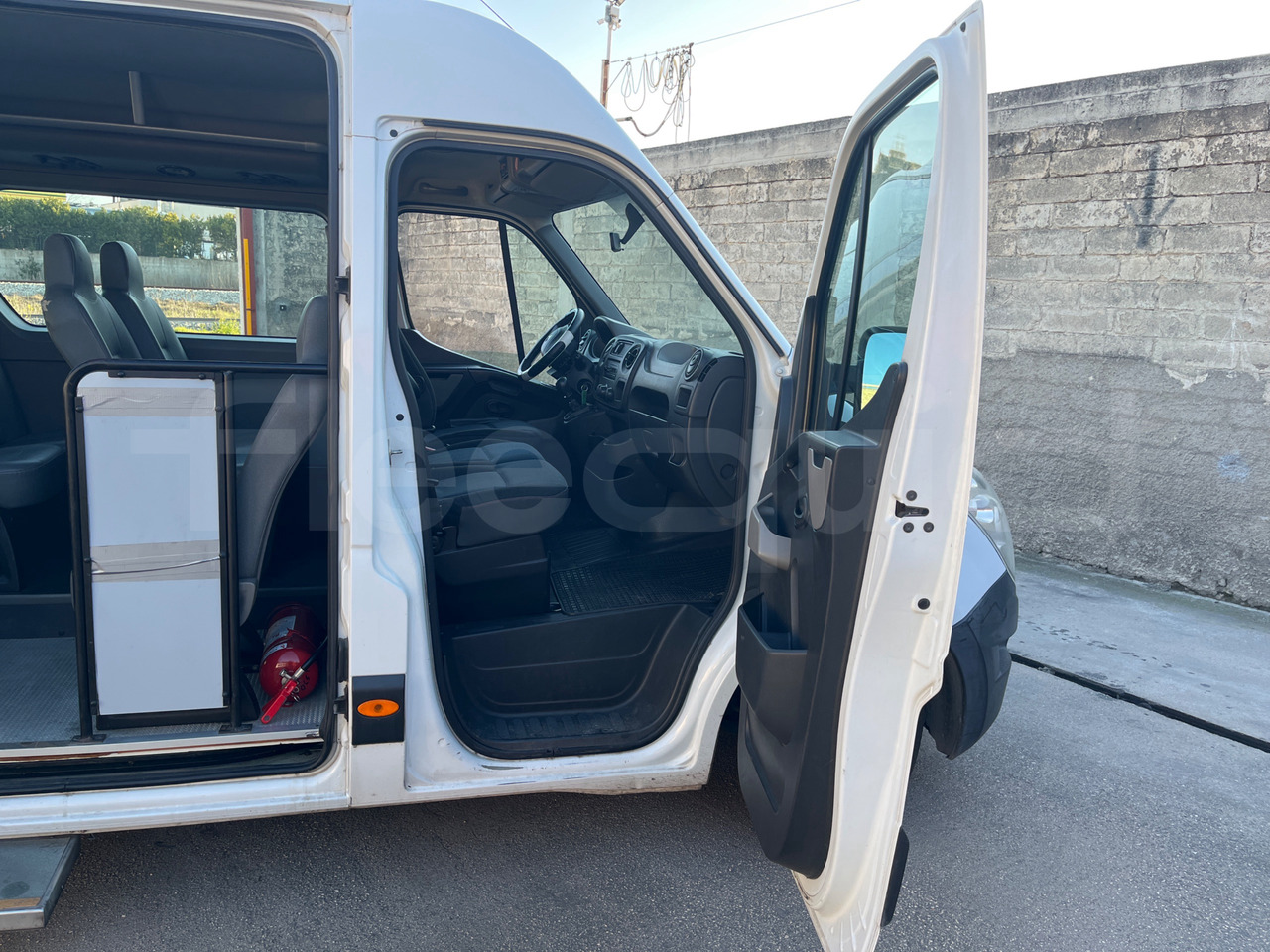 Minibus, Passenger van Renault Master: picture 13
