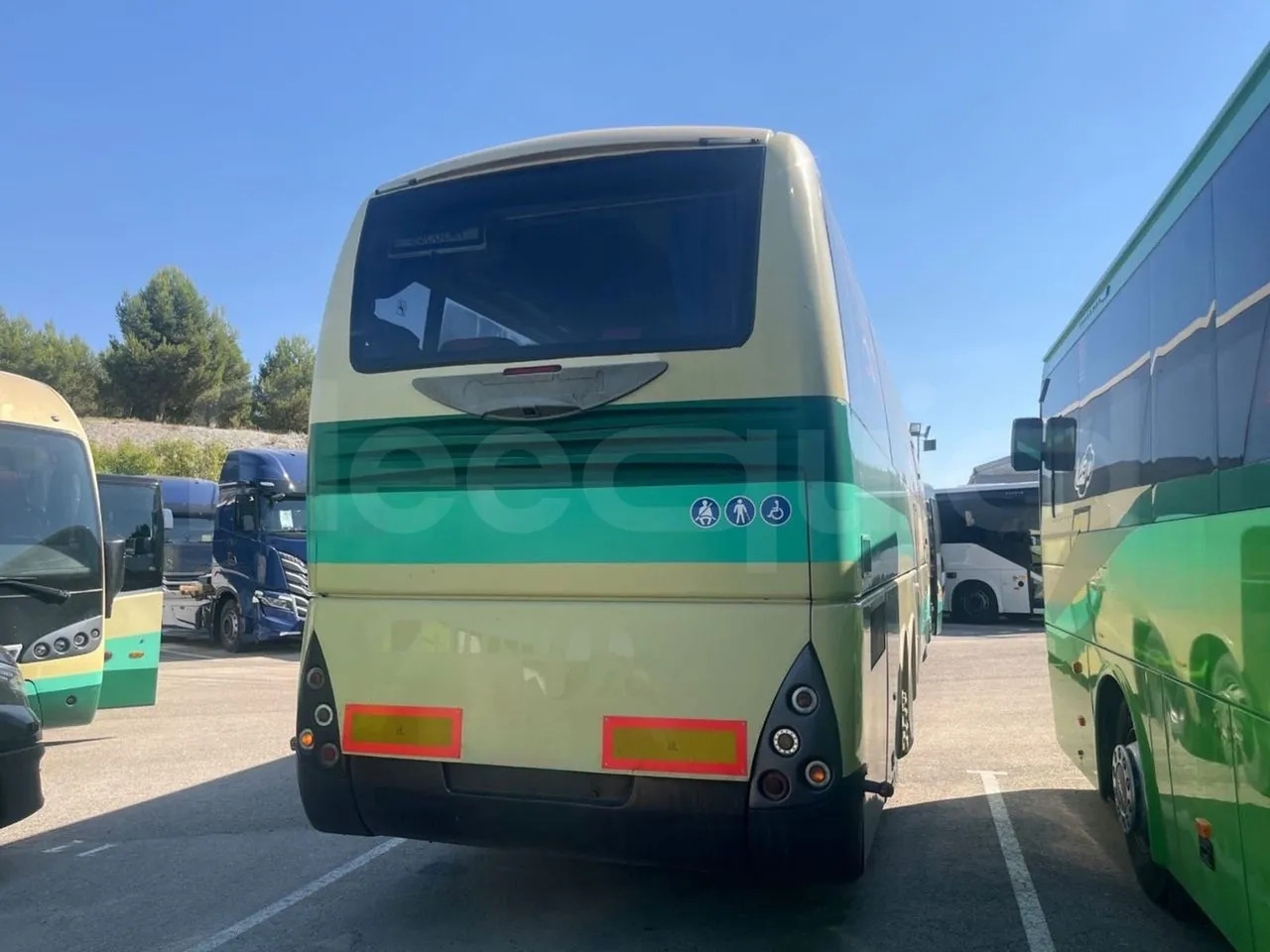 Volvo B12B - Coach: picture 4 Volvo B12B - Coach: picture 4