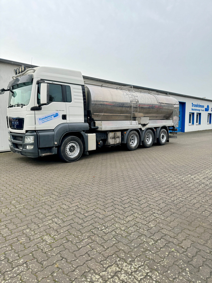 MAN TGS 35.480 8X4-2 TRIDEM Wasser-Tank - Tank truck: picture 1 MAN TGS 35.480 8X4-2 TRIDEM Wasser-Tank - Tank truck: picture 1
