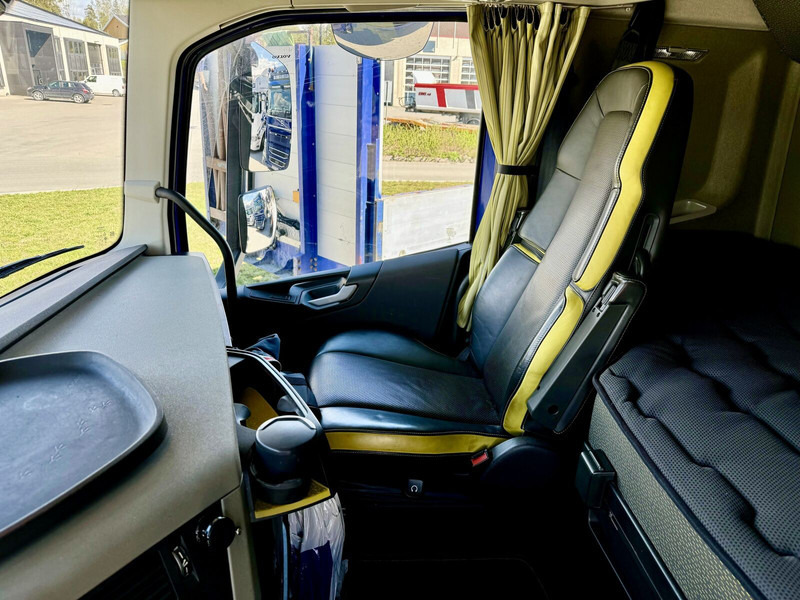 Volvo FH-16-750 SZM 6x4 Retarder TÜV 09.2026 on lease Volvo FH-16-750 SZM 6x4 Retarder TÜV 09.2026: picture 11 Volvo FH-16-750 SZM 6x4 Retarder TÜV 09.2026 on lease Volvo FH-16-750 SZM 6x4 Retarder TÜV 09.2026: picture 11