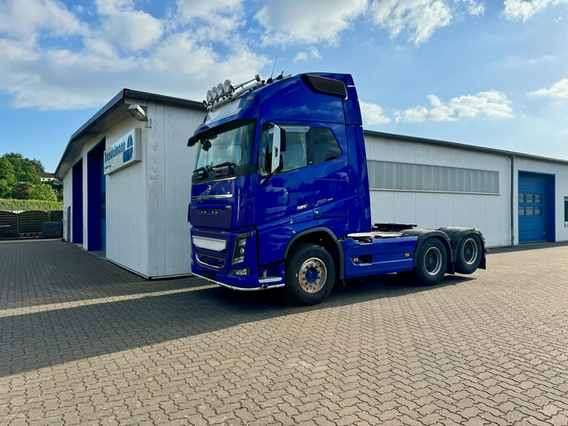 Volvo FH-16-750 SZM 6x4 Retarder TÜV 09.2026 on lease Volvo FH-16-750 SZM 6x4 Retarder TÜV 09.2026: picture 10 Volvo FH-16-750 SZM 6x4 Retarder TÜV 09.2026 on lease Volvo FH-16-750 SZM 6x4 Retarder TÜV 09.2026: picture 10