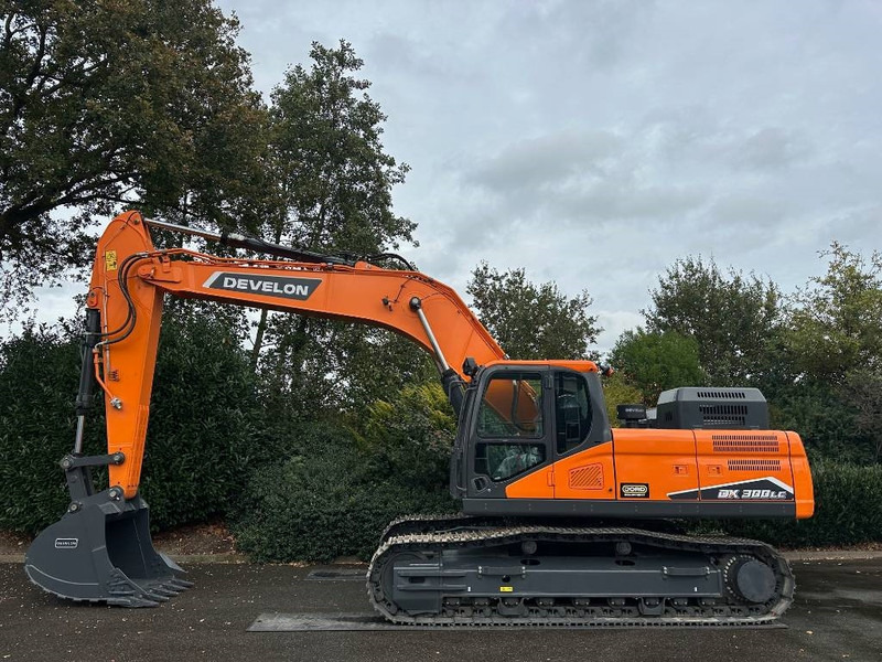 Develon DX 300 LC-7M - Crawler excavator: picture 3 Develon DX 300 LC-7M - Crawler excavator: picture 3