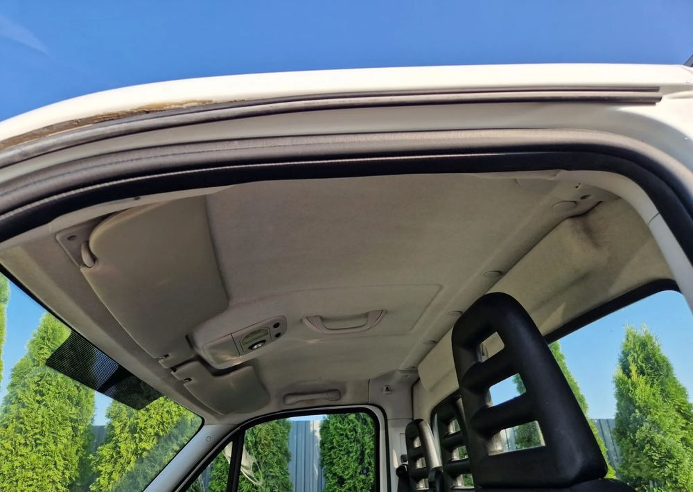 Tipper van Iveco 35C15 3.0: picture 10