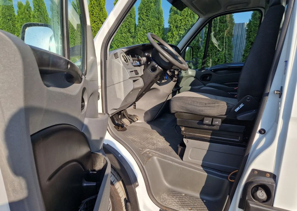 Tipper van Iveco 35C15 3.0: picture 6