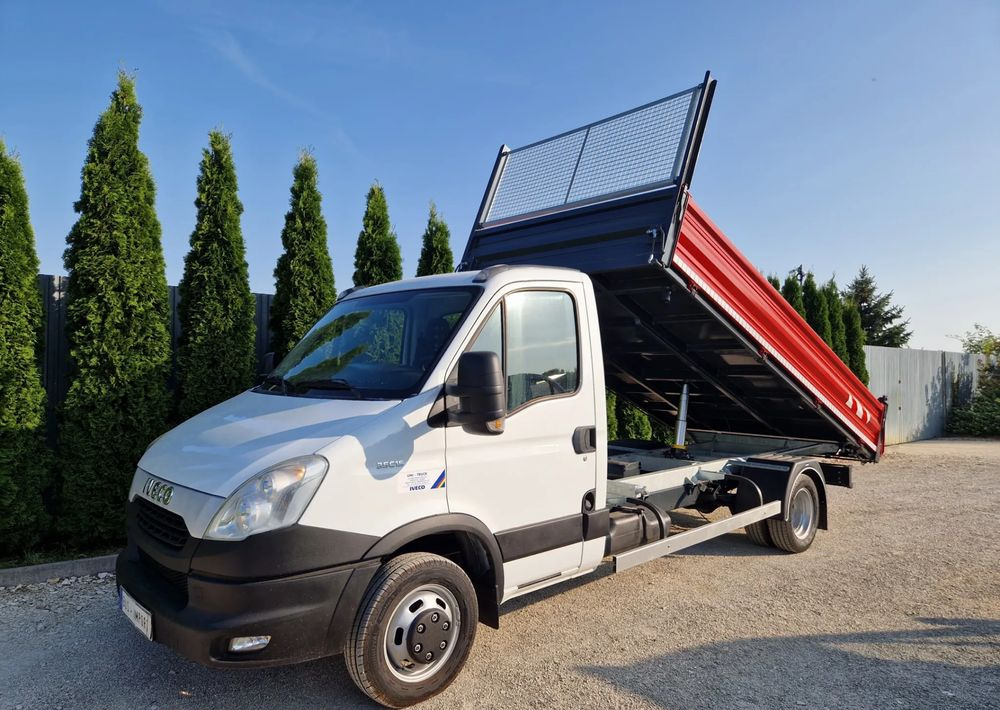 Iveco 35C15 3.0 - Tipper van: picture 1 Iveco 35C15 3.0 - Tipper van: picture 1