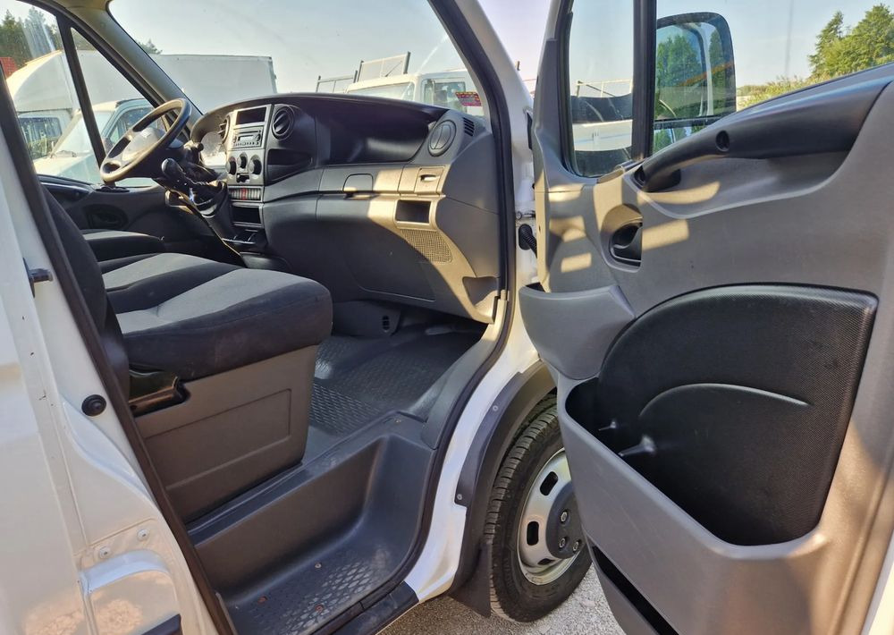 Tipper van Iveco 35C15 3.0: picture 7