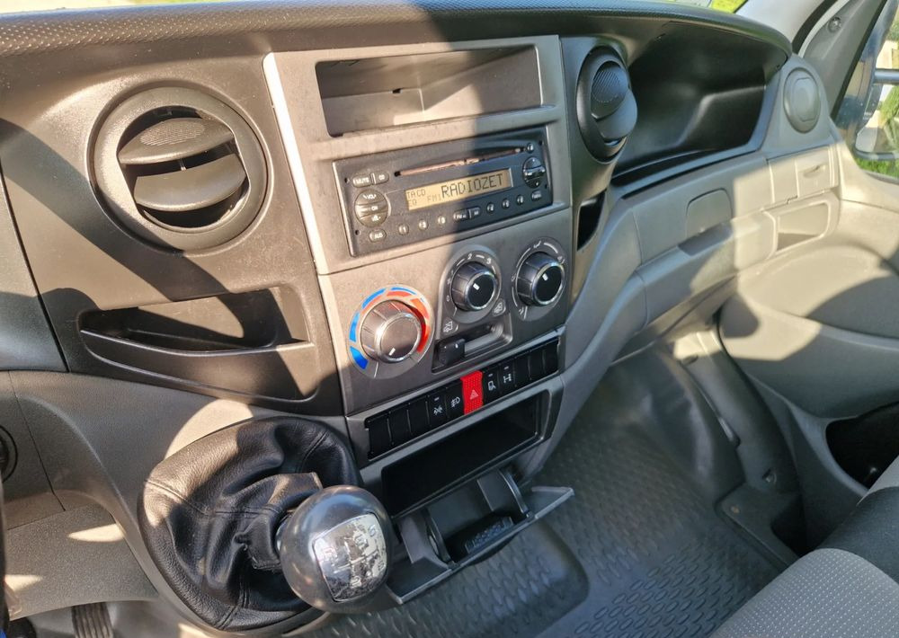 Tipper van Iveco 35C15 3.0: picture 8