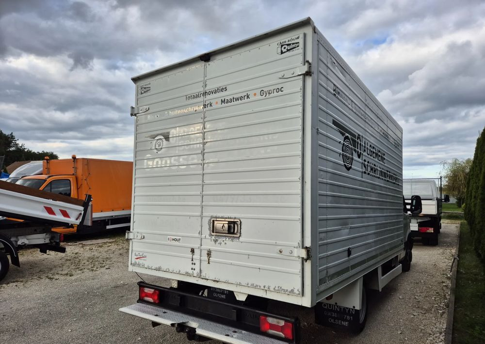 Kontener 8 palet , Izoterma, Garaż, kurnik, Iveco 2012 rok, stan bdb - Swap body - box: picture 4 Kontener 8 palet , Izoterma, Garaż, kurnik, Iveco 2012 rok, stan bdb - Swap body - box: picture 4