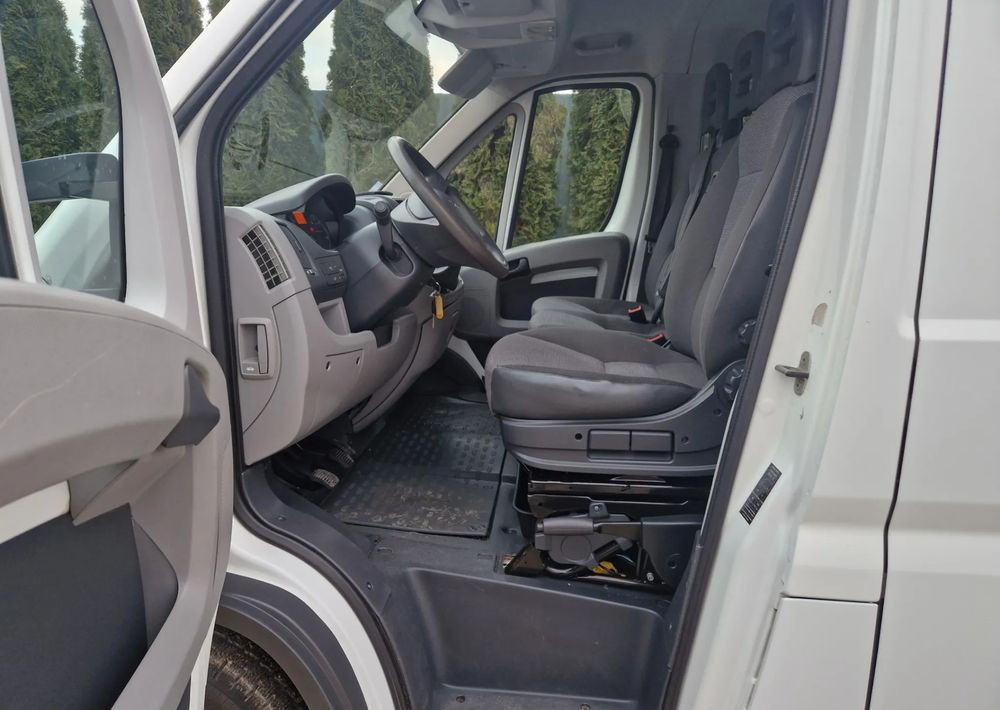 Peugeot Boxer 3.0 160KM Brygadówka - Combi van: picture 5 Peugeot Boxer 3.0 160KM Brygadówka - Combi van: picture 5